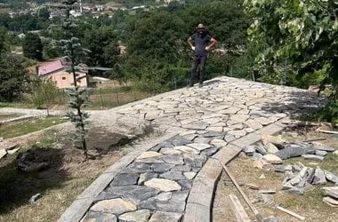 Taş Yol
